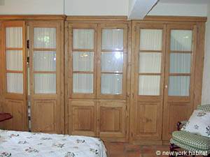 Sud de la France - Avignon et sa r&eacute;gion - T8 appartements bed breakfast - chambre 1 (PR-450) photo 2 de 2