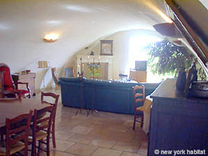 South France 7 Bedrooms - Mas accommodation bed breakfast - living room (PR-453) photo 3 of 9