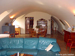 South France 7 Bedrooms - Mas accommodation bed breakfast - living room (PR-453) photo 4 of 9