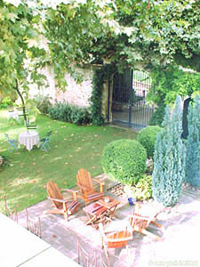 South France 7 Bedrooms - Mas accommodation bed breakfast - bedroom 2 (PR-453) photo 2 of 5