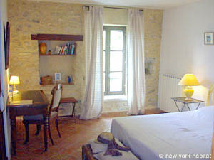 South France 7 Bedrooms - Mas accommodation bed breakfast - bedroom 3 (PR-453) photo 2 of 5