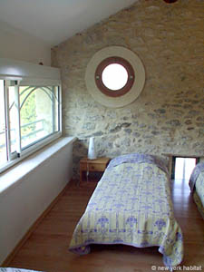 South France 7 Bedrooms - Mas accommodation bed breakfast - bedroom 5 (PR-453) photo 2 of 6