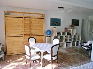 Sud de la France - C&ocirc;te d'Azur - T7 - Villa appartements location vacances - chambre 5 (PR-475) photo 5 de 8