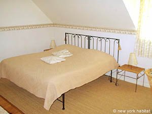 Sud de la France - Alpes du Sud - T7 appartements location vacances - chambre 1 (PR-476) photo 5 de 12