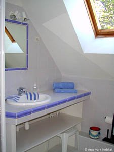 Sud de la France - Alpes du Sud - T7 appartements location vacances - salle d'eau 5 (PR-476) photo 1 de 6