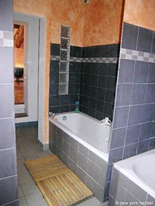 Sur de Francia - Aix en Provence - Marsella - 2 Dormitorios - Loft - &Aacute;tico apartamento - ba&ntilde;o 1 (PR-479) photo 2 de 2