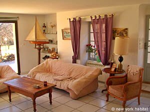 Sud della Francia - Provenza - 5 Camere da letto - Casa di campagna appartamento casa vacanze - soggiorno (PR-493) photo 1 di 15