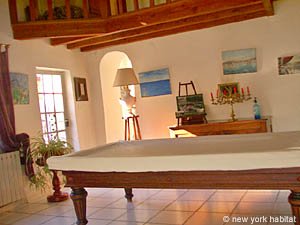 Sud della Francia - Provenza - 5 Camere da letto - Casa di campagna appartamento casa vacanze - soggiorno (PR-493) photo 7 di 15