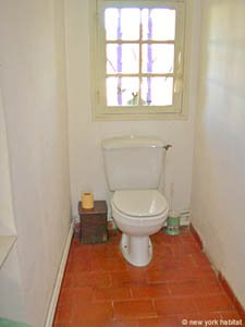 Sud della Francia - Provenza - 5 Camere da letto - Casa di campagna appartamento casa vacanze - bagno 1 (PR-493) photo 3 di 3