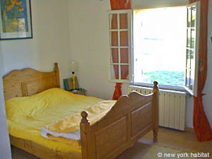 Sud della Francia - Provenza - 5 Camere da letto - Casa di campagna appartamento casa vacanze - camera 5 (PR-493) photo 1 di 5
