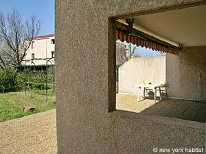 Sud della Francia - Provenza - 2 Camere da letto appartamento casa vacanze - camera 1 (PR-495) photo 5 di 5 Sud della Francia - Provenza - 2 Camere da letto appartamento casa vacanze - camera 1 (PR-495) photo 5 di 5