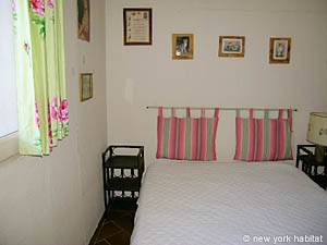 Schlafzimmer 2 - Photo 3 von 5