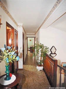South France - Avignon Region - 4 Bedroom - Villa accommodation - bedroom 2 (PR-500) photo 3 of 7