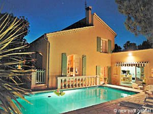 South France - Avignon Region - 4 Bedroom - Villa accommodation - Apartment reference PR-500