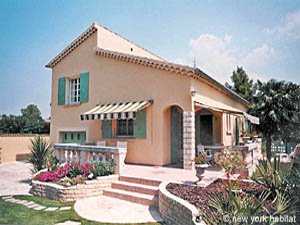 South France - Avignon Region - 4 Bedroom - Villa accommodation - other (PR-500) photo 5 of 9