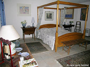 S&uuml;dfrankreich - Avignon und Umgebung - 4 Zimmer - Villa wohnung bed breakfast - schlafzimmer 1 (PR-504) photo 3 von 7