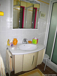 S&uuml;dfrankreich - Avignon und Umgebung - 4 Zimmer - Villa wohnung bed breakfast - badezimmer 3 (PR-504) photo 1 von 3