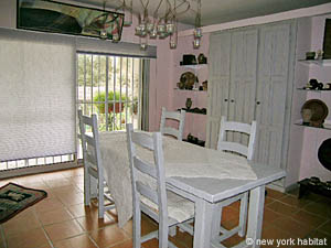 S&uuml;dfrankreich - Avignon und Umgebung - 4 Zimmer - Villa wohnung bed breakfast - wohnzimmer (PR-504) photo 17 von 20
