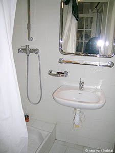 Sud della Francia 3 Camere - Villa appartamento casa vacanze - bagno 1 (PR-506) photo 3 di 3