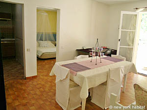 Sur de Francia - Aix en Provence - Marsella - 2 Dormitorios - Casa de Campo apartamento - sala (PR-518) photo 4 de 5