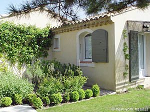 South France - Provence Luberon - Studio - Maison de Village - Villa accommodation bed breakfast - kitchen (PR-533) photo 1 of 3