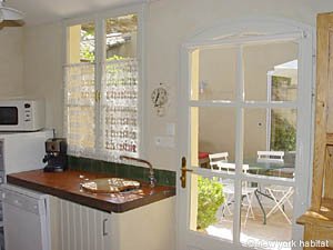 Sud della Francia - Provenza - Luberon - 2 Camere da letto - Casa di campagna appartamento casa vacanze - cucina (PR-534) photo 4 di 7