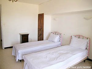 S&uuml;dfrankreich - C&ocirc;te d'Azur - 3 Zimmer - Duplex - Villa ferienwohnung - schlafzimmer 2 (PR-537) photo 1 von 9