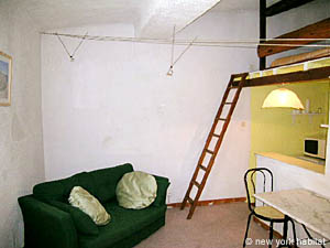 South France - Aix en Provence - Marseilles - Studio accommodation - living room (PR-543) photo 1 of 10