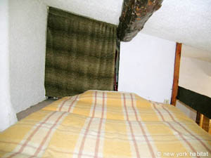 South France - Aix en Provence - Marseilles - Studio accommodation - living room (PR-543) photo 7 of 10