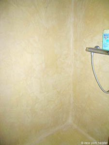 S&uuml;dfrankreich - Provence - 6 Zimmer - Villa ferienwohnung - badezimmer 1 (PR-546) photo 3 von 3