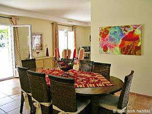 South France - Alpilles - 4 Bedroom - Villa accommodation - living room (PR-556) photo 10 of 10