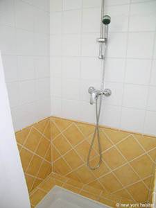 South France - Alpilles - 4 Bedroom - Villa accommodation - bathroom 2 (PR-556) photo 2 of 4
