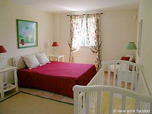 South France - Alpilles - 4 Bedroom - Villa accommodation - bedroom 4 (PR-556) photo 1 of 5