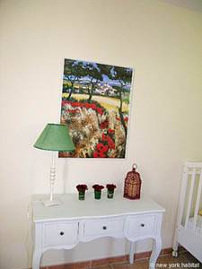 South France - Alpilles - 4 Bedroom - Villa accommodation - bedroom 4 (PR-556) photo 4 of 5