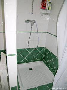 South France - Alpilles - 4 Bedroom - Villa accommodation - bathroom 4 (PR-556) photo 2 of 4