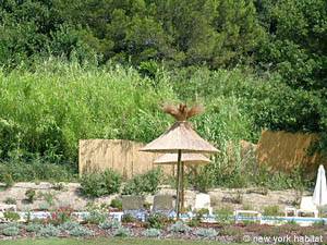 South France - Alpilles - 4 Bedroom - Villa accommodation - other (PR-556) photo 9 of 17