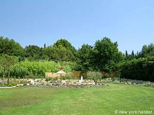 South France - Alpilles - 4 Bedroom - Villa accommodation - other (PR-556) photo 11 of 17