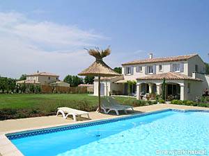 South France - Alpilles - 4 Bedroom - Villa accommodation - Apartment reference PR-556