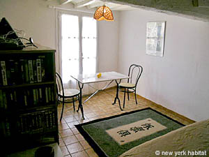 S&uuml;dfrankreich - Haute Provence - Studiowohnung - Stadthaus ferienwohnung - wohnzimmer (PR-568) photo 4 von 9
