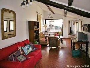 South France - Provence Luberon - 2 Bedroom - Duplex accommodation - Apartment reference PR-570