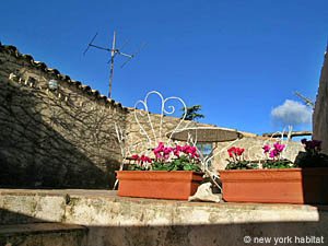 South France - Provence Luberon - 2 Bedroom - Duplex accommodation - other (PR-570) photo 3 of 15
