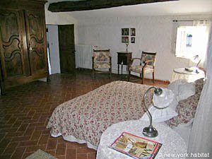 South France - Provence Luberon - 2 Bedroom - Duplex accommodation - bedroom 1 (PR-570) photo 1 of 6