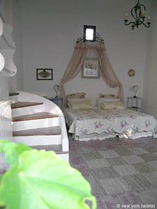 South France - Provence Luberon - 2 Bedroom - Duplex accommodation - bedroom 2 (PR-570) photo 4 of 5