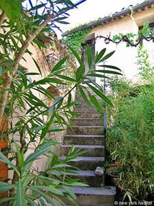 South France - Provence Luberon - 2 Bedroom - Duplex accommodation - other (PR-570) photo 10 of 15