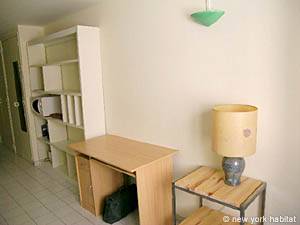 Sud della Francia - Provenza - Monolocale appartamento - soggiorno (PR-576) photo 2 di 10