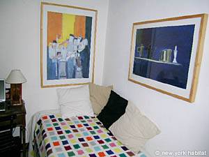 Schlafzimmer 2 - Photo 5 von 7