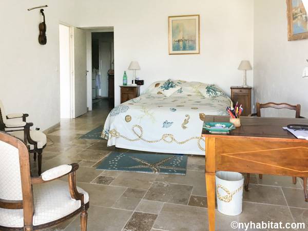 Sud della Francia 5 Camere - Triplex - Villa appartamento casa vacanze - camera 1 (PR-601) photo 6 di 9