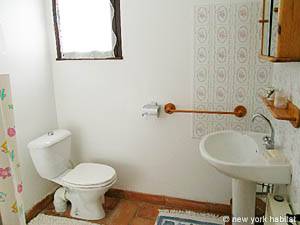 S&uuml;dfrankreich - Avignon und Umgebung - 5 Zimmer ferienwohnung - badezimmer 1 (PR-603) photo 1 von 3