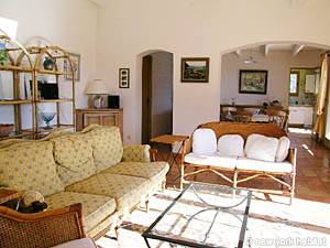 S&uuml;dfrankreich - Avignon und Umgebung - 5 Zimmer ferienwohnung - wohnzimmer (PR-603) photo 7 von 14