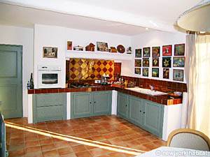 Sud della Francia - Alpilles - 4 Camere - Villa appartamento casa vacanze - cucina (PR-608) photo 1 di 14